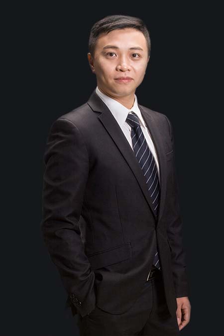 李嘉奇 